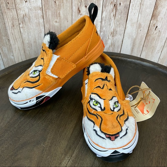 Vans Other - Vans x Project CAT Slip On V Wild Tiger Sneaker Size 9 Toddler